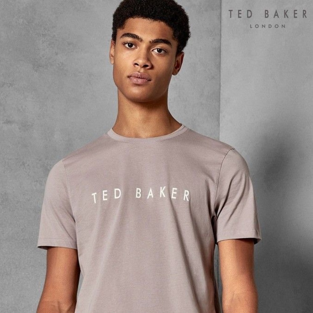 🧄Ted Baker Logo Tee🧄